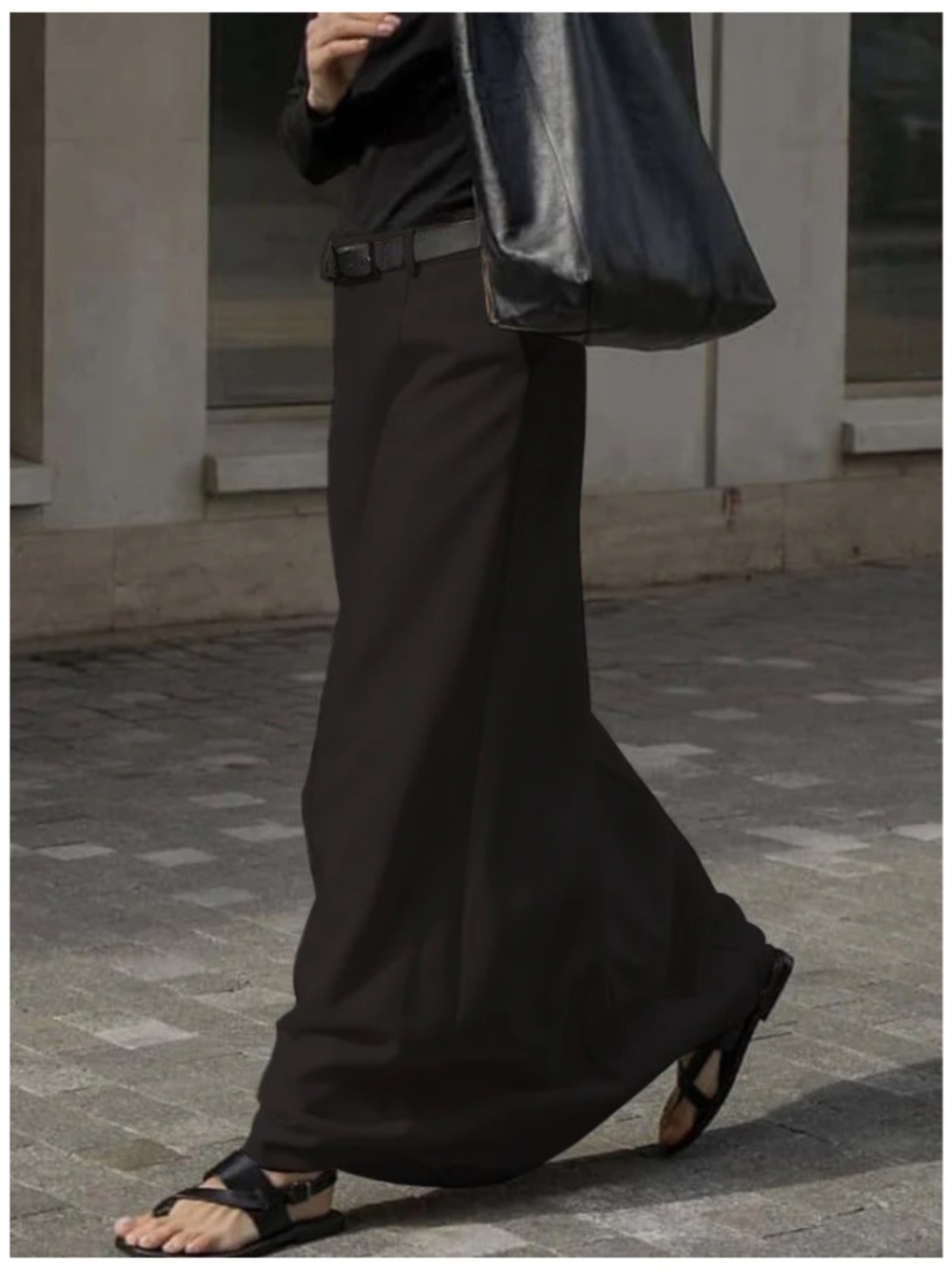 Uoozee H-Line Solid Color Skirt Black Medium